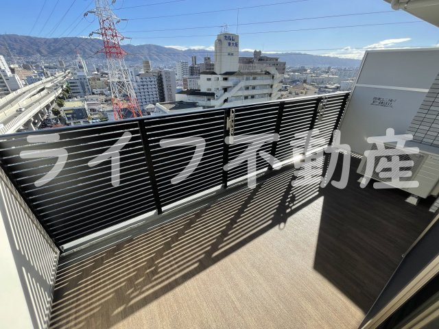 プレジオ荒本新町のバルコニー|開放的で明るい空間を演出してくれるバルコニーです