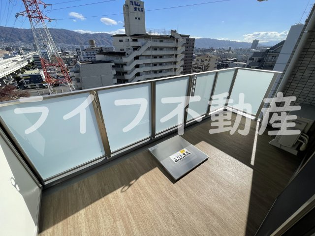 プレジオ荒本新町のバルコニー|陽当たり良好なバルコニーです
