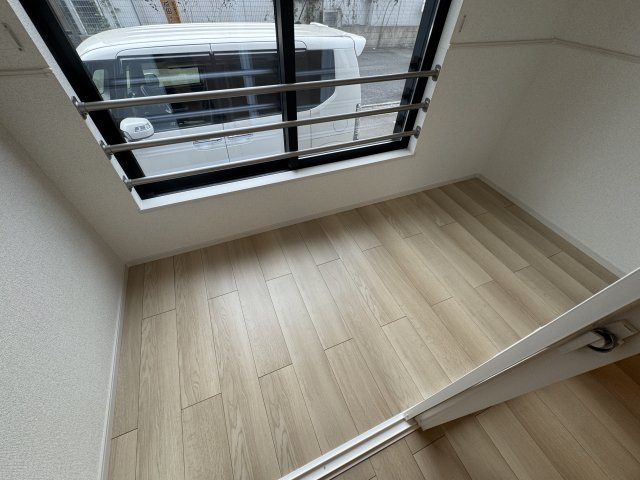 フラワーヨコスカのバルコニー