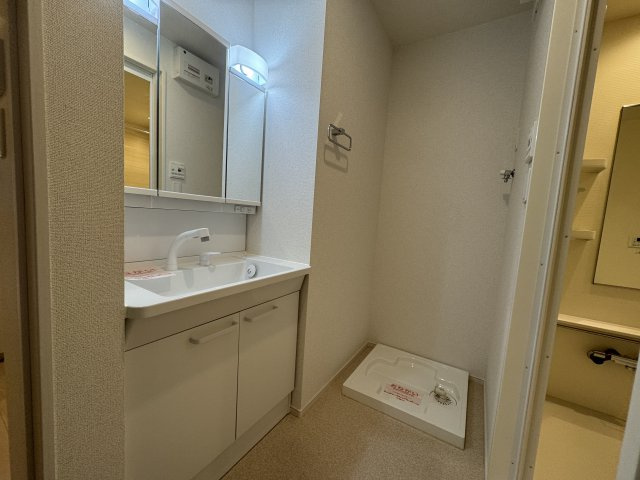 フラワーヨコスカの洗面所