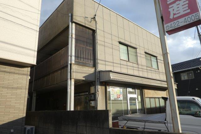 大月アパート　トランクルームの外観