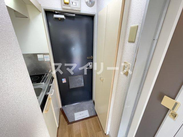 プレジールの玄関