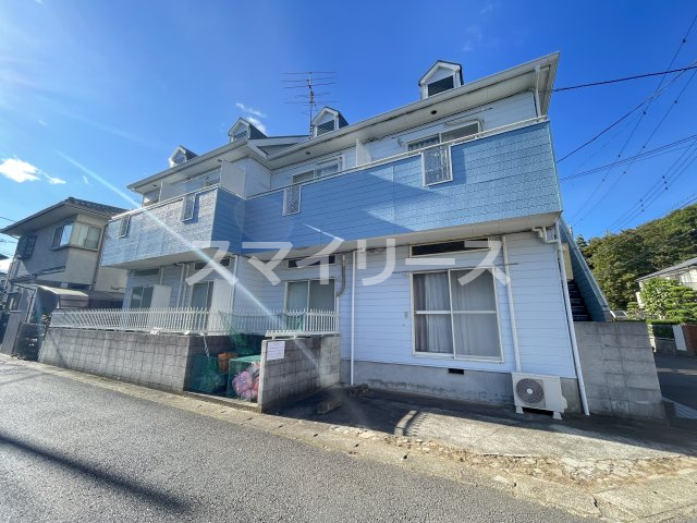 プレジールの外観