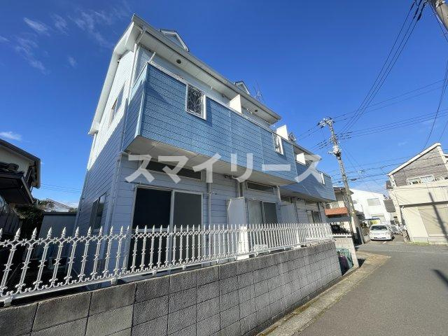 プレジールの外観