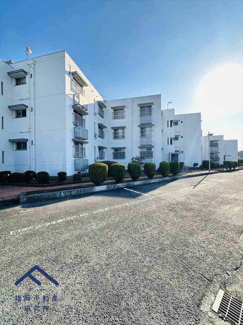 下月隈団地住宅　1号棟の外観