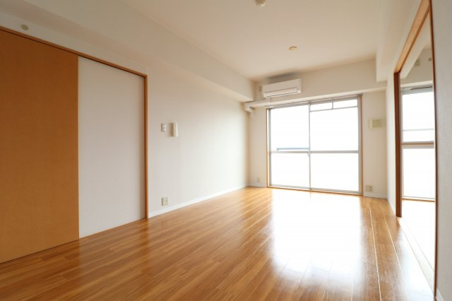 マンションフォルツーナの寝室