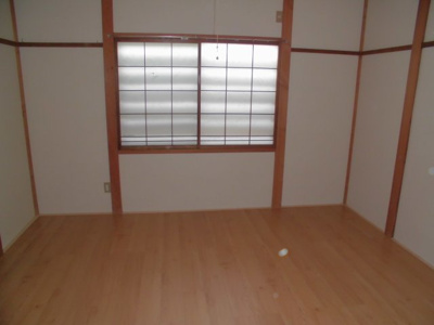 【洋室】 | 北秋田市綴子字前野・中古住宅