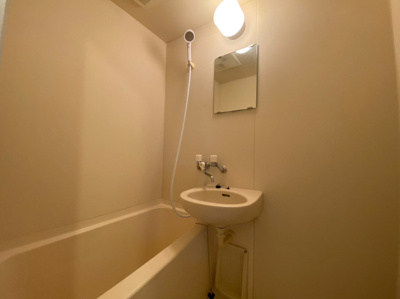 【洗面所】 | フォルム博多 | 別号室の写真になります。現況優先。