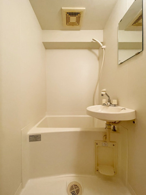 【浴室】 | COCO大橋 | 別号室の写真になります。現況優先。