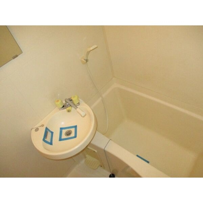 【洗面所】 | オリオンビル | 別号室の写真になります。現況優先。