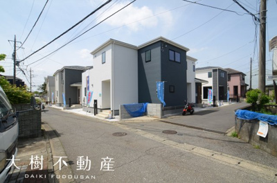 【前面道路含む現地写真】 | 海老名市大谷南4丁目　新築戸建て　全６棟　【仲介手数料無料】