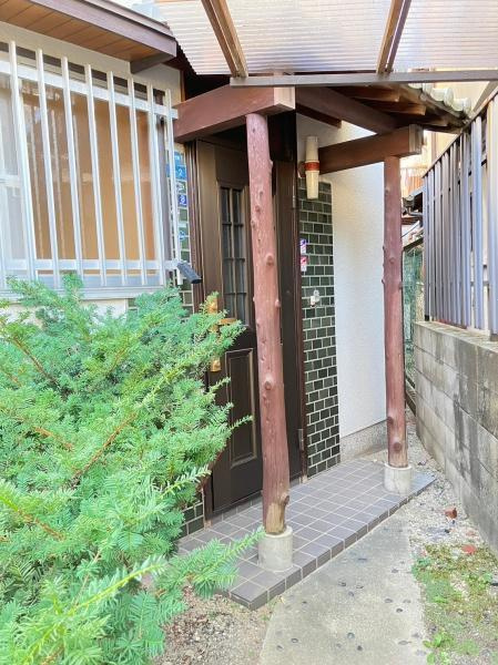 昭栄町　中古一戸建ての玄関|■物件内覧・資金計画相談・住宅ローン相談、リフォーム相談、お問合せ受付中■
※当日・翌日のご内覧、ご相談はお電話でのお問合せがスムーズです！