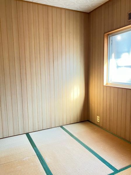 昭栄町　中古一戸建ての和室|■物件内覧・資金計画相談・住宅ローン相談、リフォーム相談、お問合せ受付中■
※当日・翌日のご内覧、ご相談はお電話でのお問合せがスムーズです！