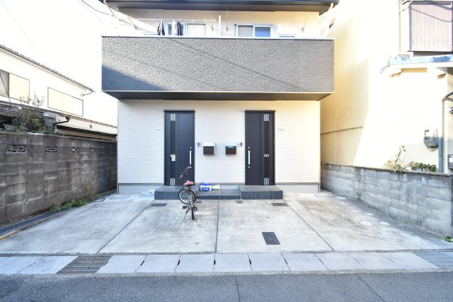 SAKAEのエントランス