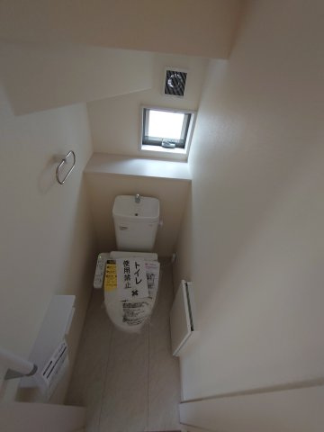 Kolet岩槻城町＃02のトイレ|コンパクトで使いやすいトイレです