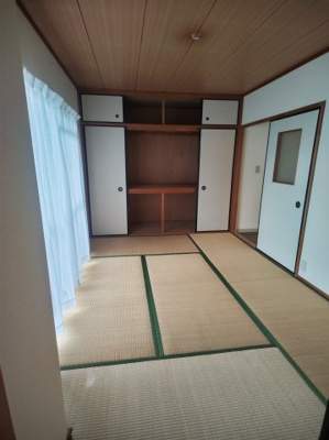 【和室】 | エレガンスシティー | 和室、ちょっとしたくつろぎスペースにいかがでしょうか