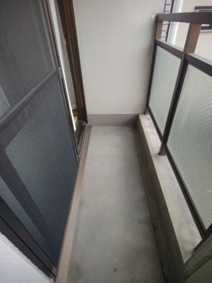 【バルコニー】 | エレガンスシティー | 広々としたバルコニーです