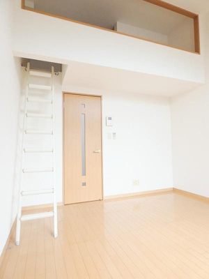 【内装】 | サニーテラス１番館 | 別号室の写真になります。現況優先。