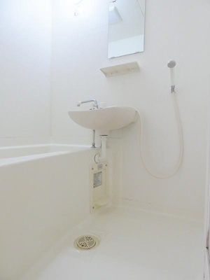 【洗面所】 | サニーテラス１番館 | 別号室の写真になります。現況優先。