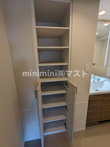 エスリード ザ・グラン上本町の収納