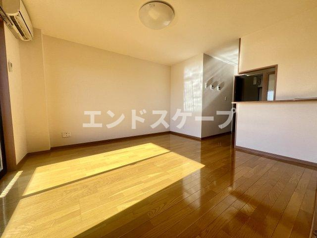 みやまマンションⅡの居間・リビング|高崎、前橋エリアのお部屋探しはエンドスケープまで！お客様の理想お聞かせ下さい♪