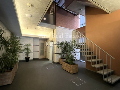 【ロビー】 | ビエラ江戸堀 | 天井高のある開放的なロビーです☆