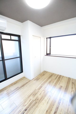 【寝室】 | エミネンスヨシムラ