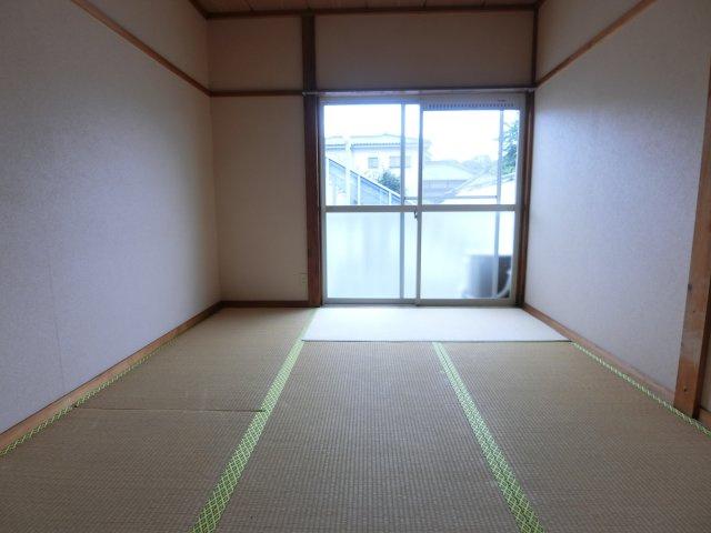 モリハイツの和室