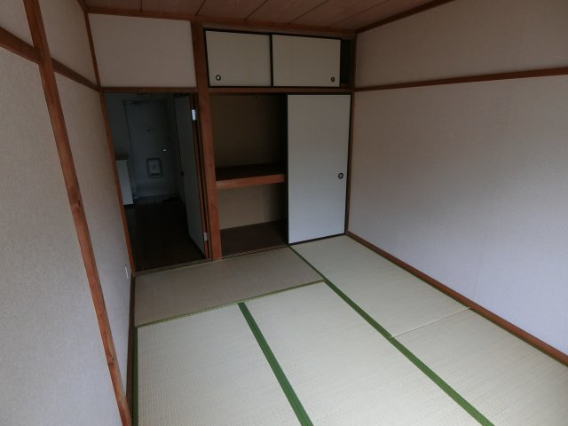 モリハイツの和室