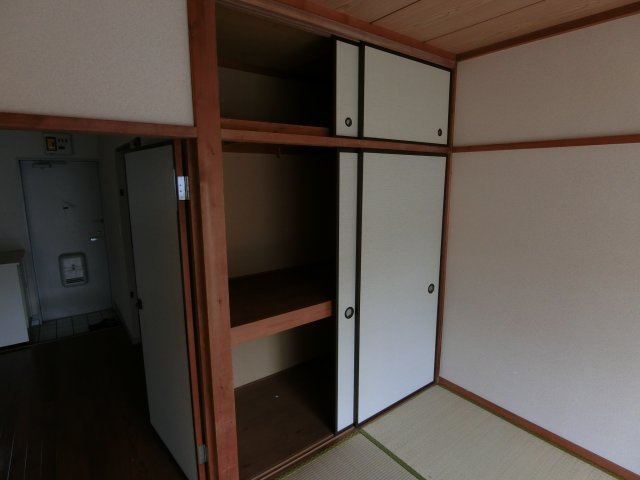 モリハイツの収納