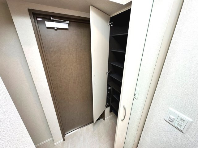 CASA99の玄関