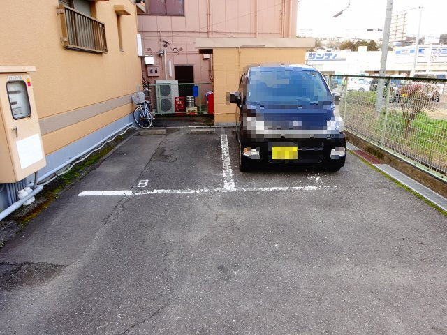 三日市グリーンハイツの駐車場