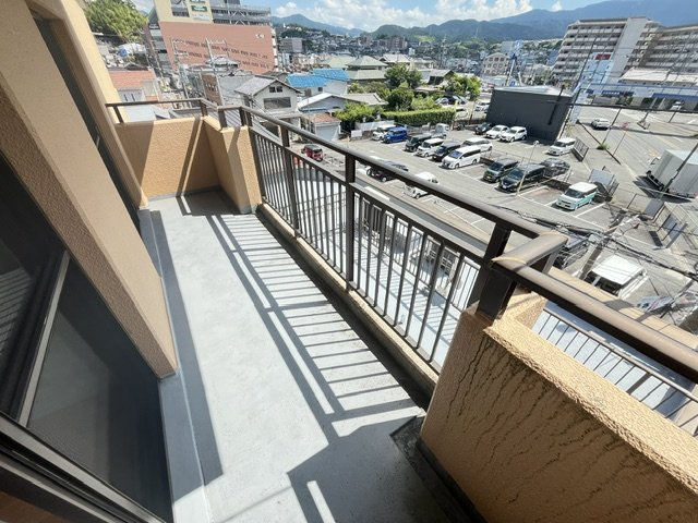 三日市グリーンハイツのバルコニー