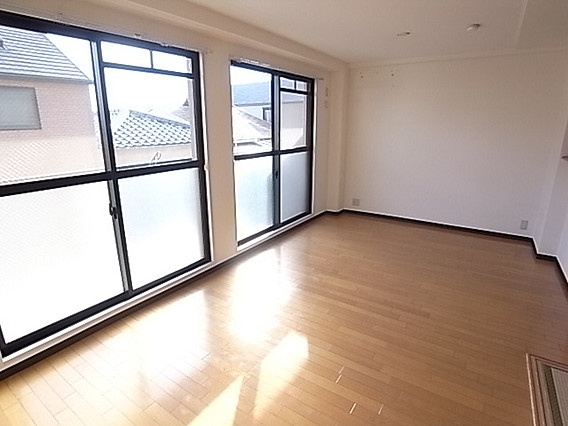 エリム摩耶の居間・リビング