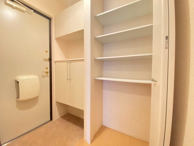 【玄関】 | フローレス　サクラ