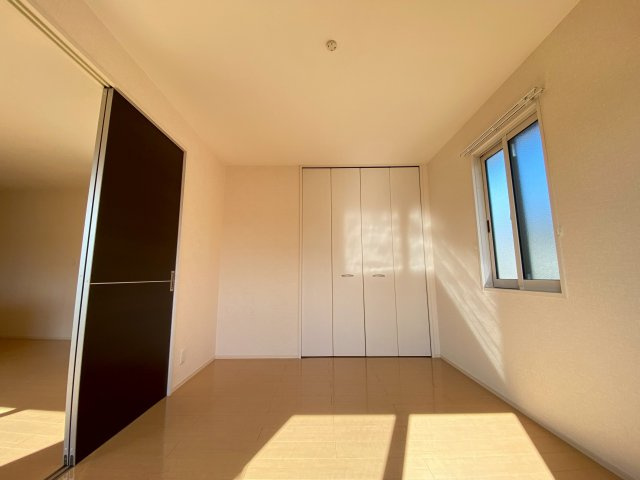 【洋室】 | フローレス　サクラ