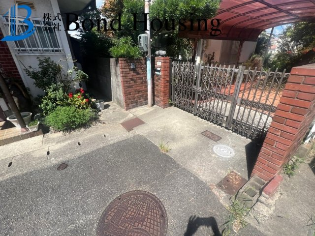 5LDK　軽量鉄骨造　東朝霧丘　築48年