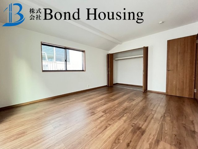 LDK21帖以上アリ　眺望良好　西朝霧丘全6区画　E号地の洋室