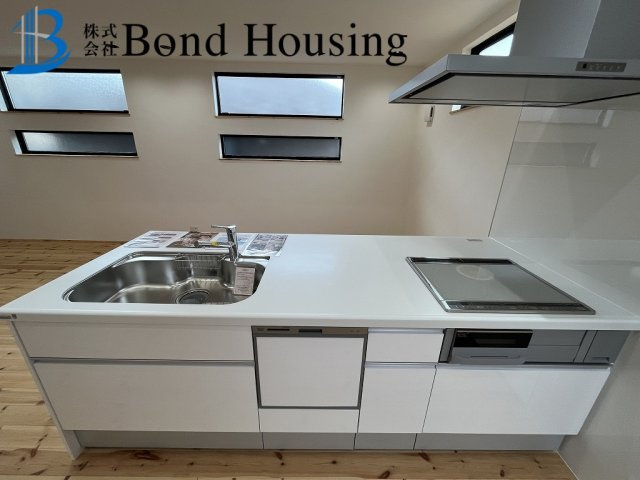 JR朝霧駅徒歩12分の好立地　自然素材住宅　朝霧東町限定1棟