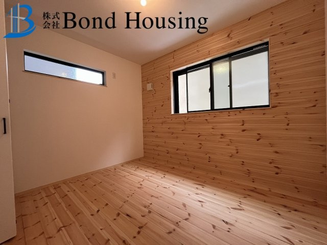 JR朝霧駅徒歩12分の好立地　自然素材住宅　朝霧東町限定1棟