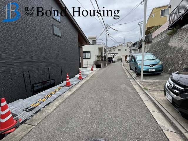 JR朝霧駅徒歩12分の好立地　自然素材住宅　朝霧東町限定1棟