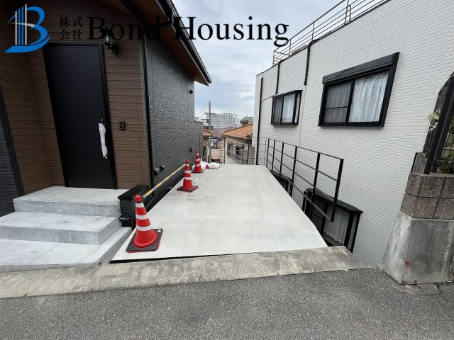 JR朝霧駅徒歩12分の好立地　自然素材住宅　朝霧東町限定1棟