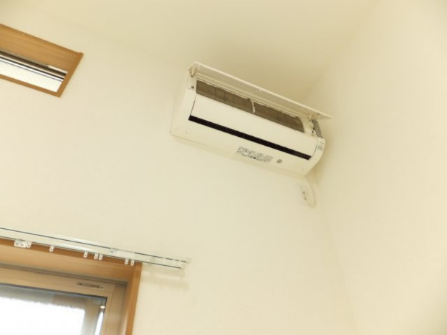 ダイレクト・メゾン原木中山の設備|エアコン