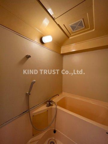 メゾン﨑山の浴室|日々の疲れを癒すお風呂付です