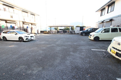 敷地内駐車場です！※要空確認