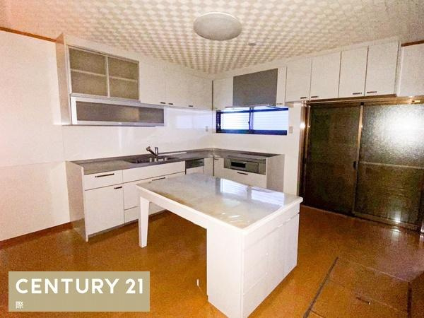 和歌山市吹上3丁目中古戸建のキッチン