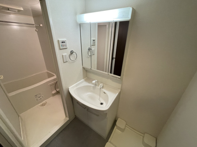 エルセレーノ石屋川の洗面所