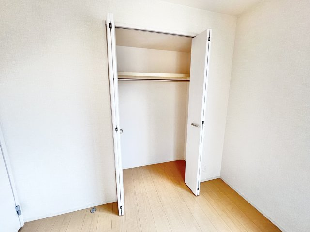 エミネンスAの収納|収納豊富です