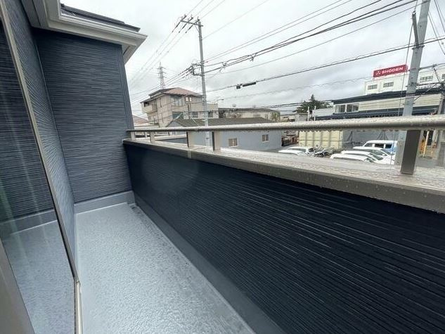 Kolet稲毛山王のバルコニー