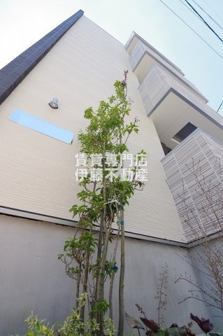 アルティス志賀本通の外観